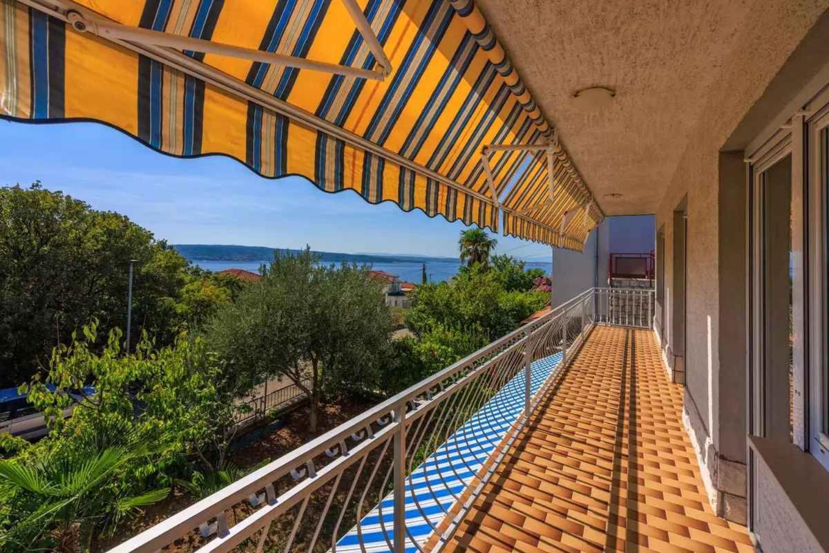 Four-Bedroom Apartment In Crikvenica II ภายนอก รูปภาพ
