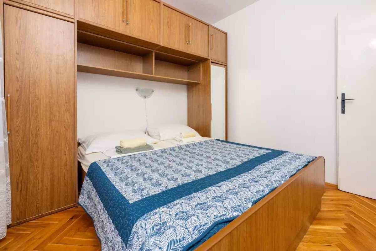 Four-Bedroom Apartment In Crikvenica II ภายนอก รูปภาพ