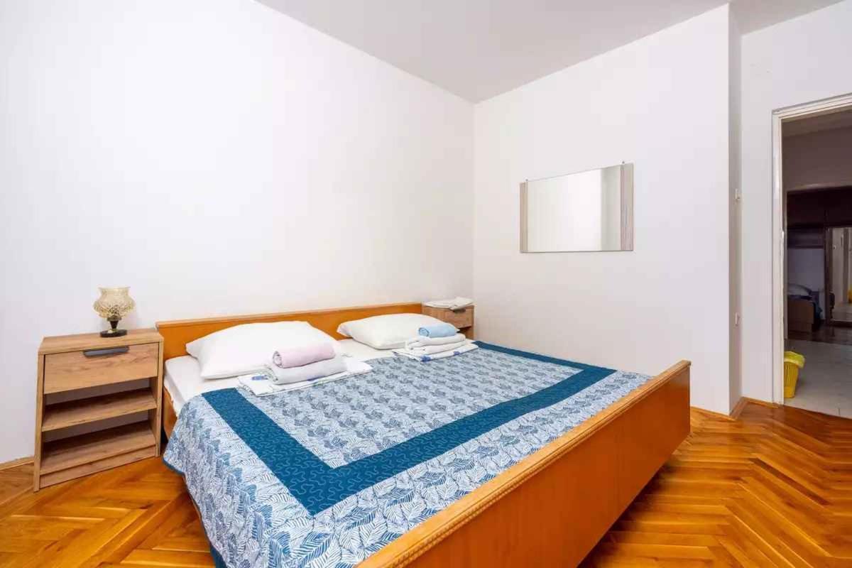 Four-Bedroom Apartment In Crikvenica II ภายนอก รูปภาพ