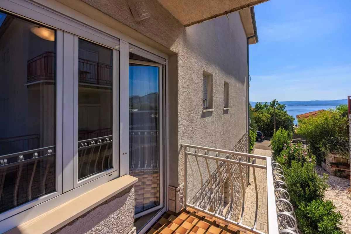 Four-Bedroom Apartment In Crikvenica II ภายนอก รูปภาพ