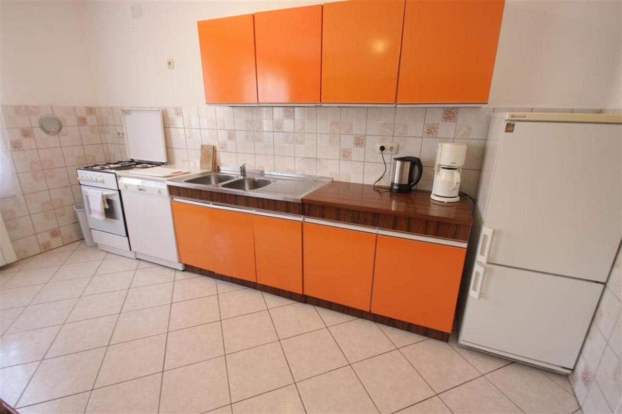 Four-Bedroom Apartment In Crikvenica II ภายนอก รูปภาพ